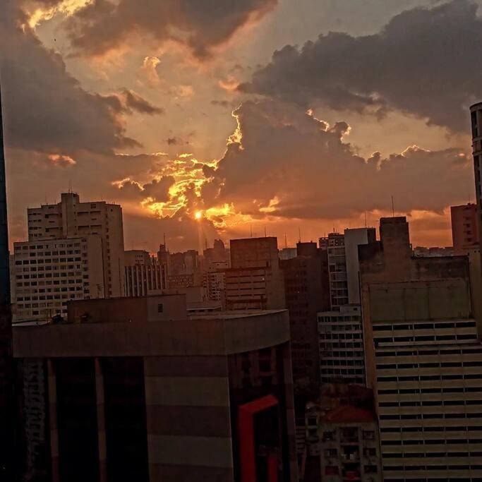 Apartamento 06 - Apto Liberdade Se 500'metro São Paulo